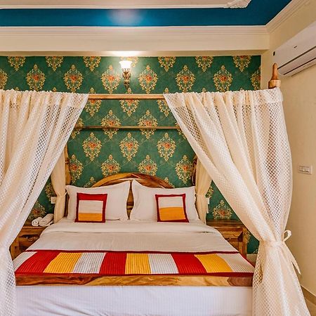 Aditya Palace Пушкар Екстер'єр фото